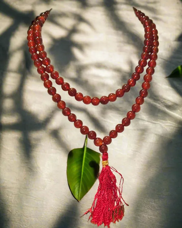 Soulwise_Carnelian_108_Beads_Meditation_Mala_Handcrafted_Prayer_Yoga_Necklace_For_Focus_Positivity_Spiritual_Beads_For_Meditation_Chanting_Yoga_Practice