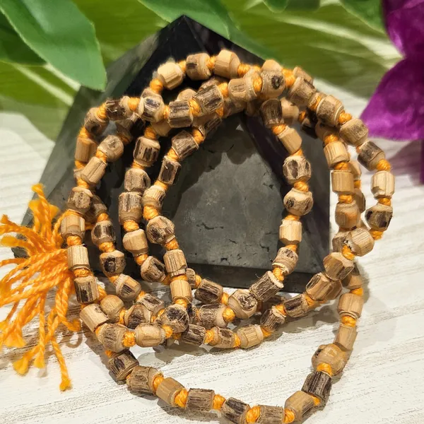 Soulwise_Handcrafted_Tulsi_Jaap_Mala_108_Beads_Traditional_Prayer_Beads_Necklace_For_Devotion_Meditation