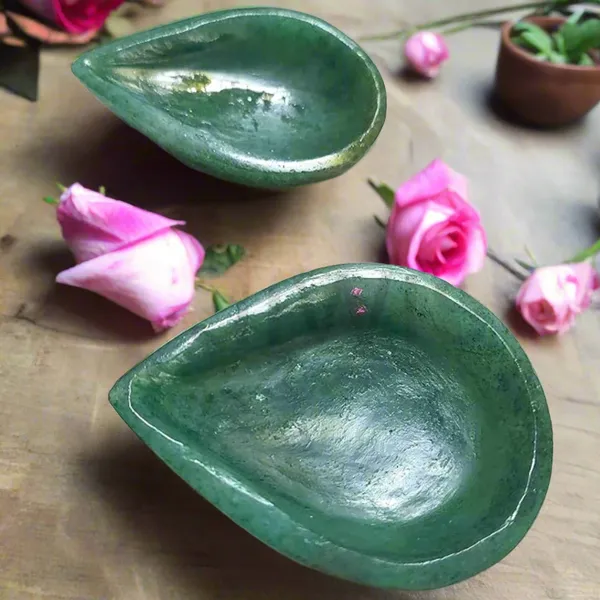 Diwali_Special_Green_Aventurine_Diya_Set_Natural_Crystal_Oil_Lamps_For_Prosperity_Healing_Festive_D_Cor_Set_Of_2_Customizable