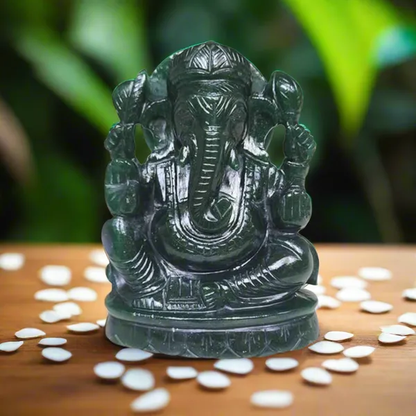 Soulwise_Jade_Ganesha_Idol_14_Cm_Hand_Carved_Green_Jade_Ganpati_Statue_For_Prosperity_Healing_Heart_Chakra_Energy