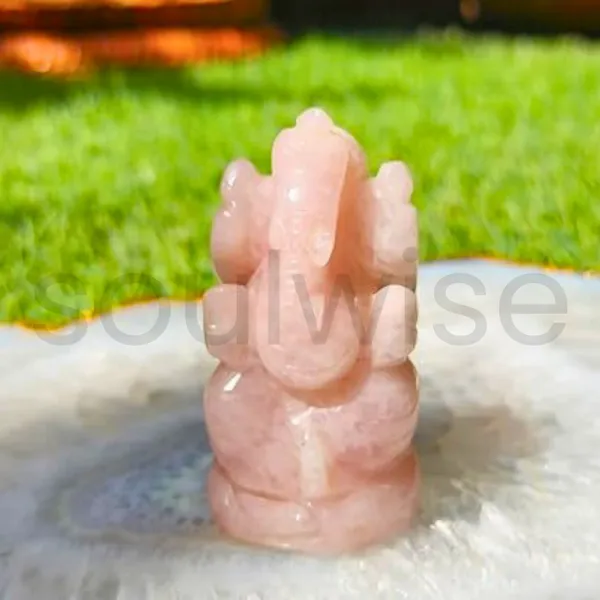 Soulwise_Rose_Quartz_Ganesha_Idol_7_Cm_Hand_Carved_Ganesh_In_Natural_Rose_Quartz_For_Love_Healing_Peace