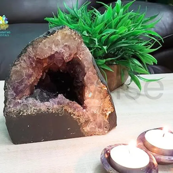 Soulwise_Natural_Amethyst_Self_Standing_Geode_5_5_2_4_Kg_Raw_Crystal_Cluster_For_Healing_Meditation_Home_Decor