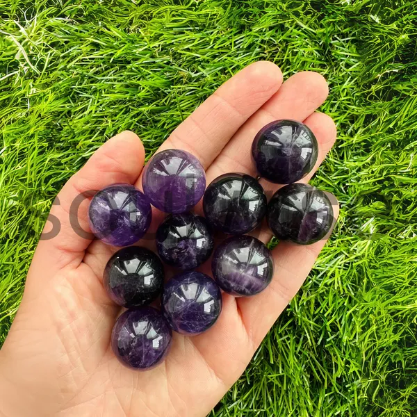 Soulwise_Natural_Amethyst_Gemstone_Spheres_Set_Of_10_Mini_For_Reiki_Healing_Vastu_Meditation_Home_Decor