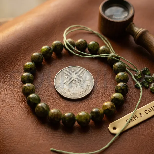 A_Quality_Natural_Peridot_Gemstone_Bracelet_Positivity_Prosperity_And_Emotional_Balance_Premium_Green_Crystal_Beads