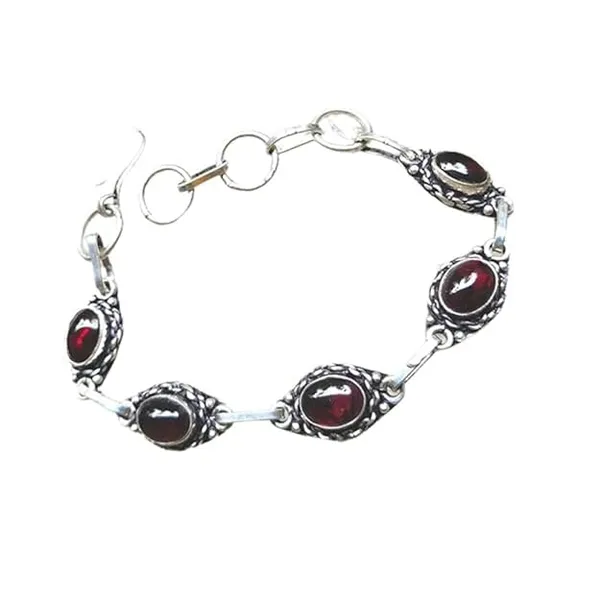 Garnet_Crystal_Embedded_Bracelet_Natural_Garnet_Healing_Bracelet_For_Passion_Energy_Protection_Unisex