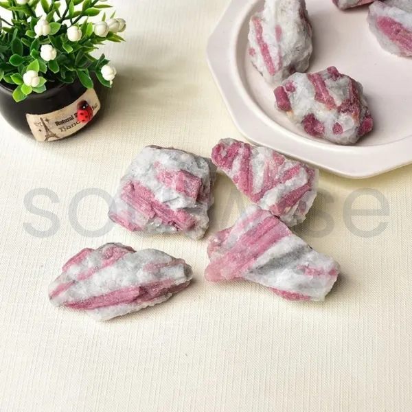 Pink_Tourmaline_Raw_Natural_Crystal_Unpolished_Healing_Stone_For_Love_Emotional_Healing_Heart_Chakra_Balance_50G_350G_500G