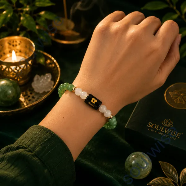 Gemini_Mithun_Rashi_Zodiac_Bracelet_Natural_Green_Aventurine_Clear_Quartz_Crystal_Bracelet_For_Growth_Clarity_Positive_Energy