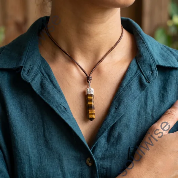 Tiger_Eye_Pencil_Pendant_Natural_Healing_Crystal_Necklace_For_Courage_Confidence_Focus_Positive_Energy