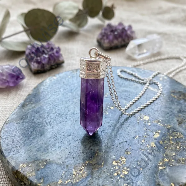 Amethyst_Pencil_Pendant_Natural_Healing_Crystal_Necklace_For_Peace_Intuition_Chakra_Balancing_Spiritual_Growth