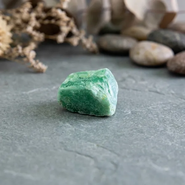 Green_Aventurine_Raw_Natural_Stone_Unpolished_Healing_Crystal_For_Luck_Prosperity_Emotional_Balance_Heart_Chakra_Energy_Stone_50G_50G