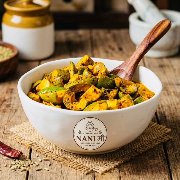Mango_Pickle_|_Aam_Ka_Achar_500_G_(PET_JAR)