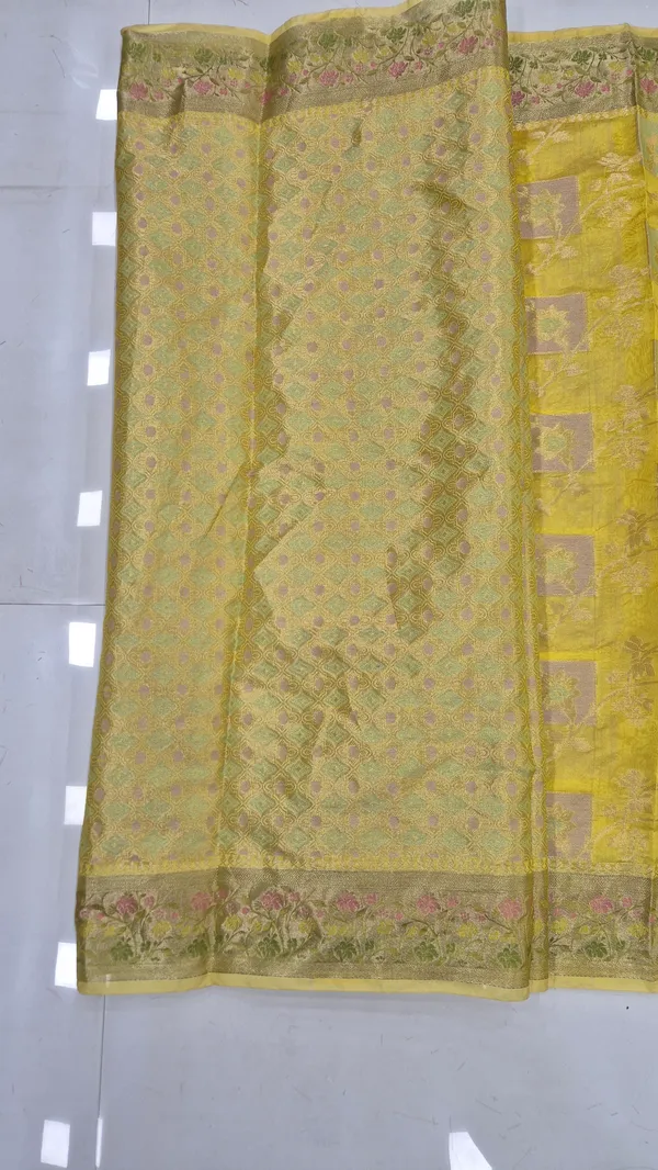 Golden_Yellow_Cotton_Weave_Saree_For_Women