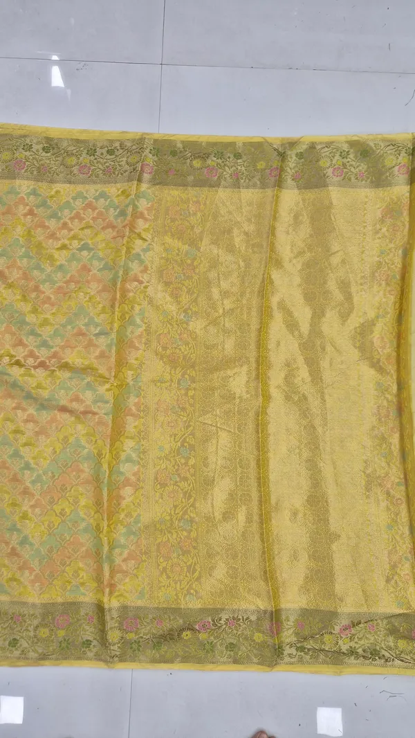 Golden_Yellow_Cotton_Weave_Saree_For_Women
