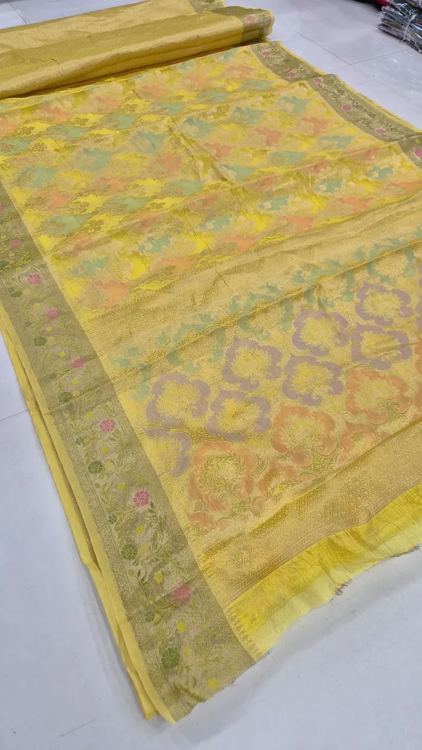Golden_Yellow_Cotton_Weave_Saree_For_Women