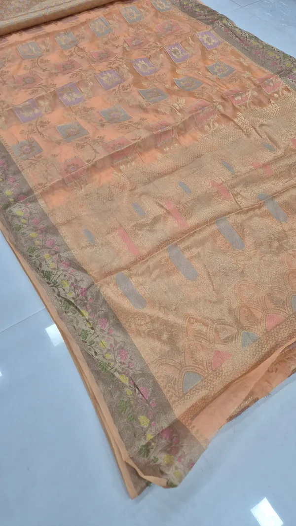 Light_Peach_Cotton_Weave_Saree_For_Women