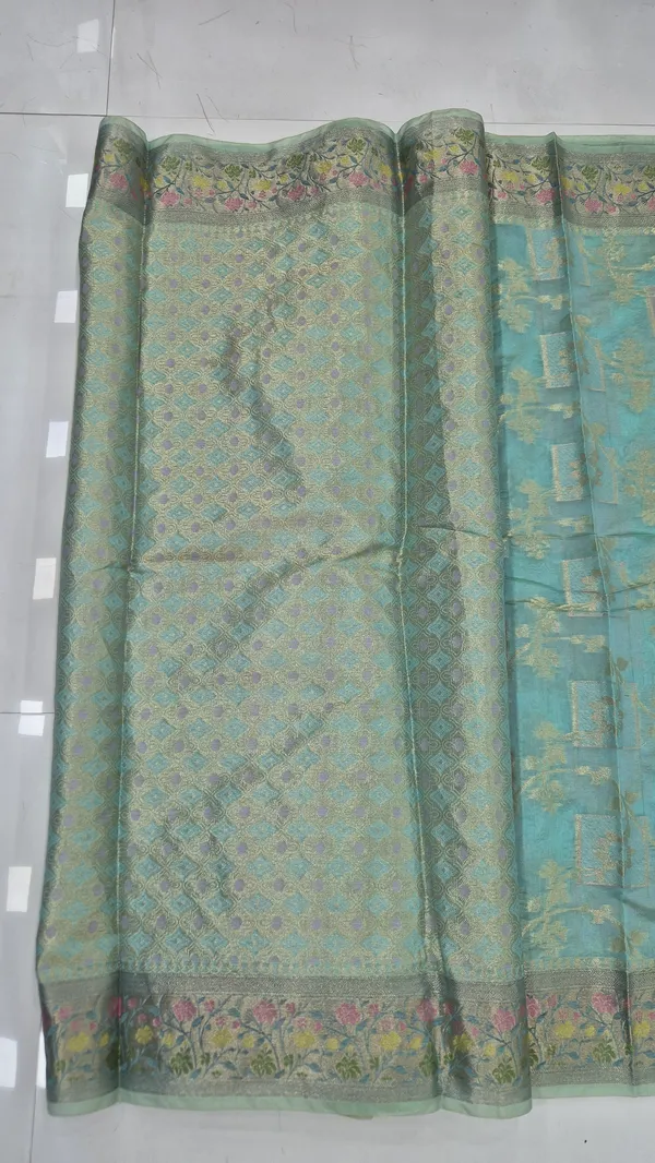 Sage_Green_Cotton_Weave_Saree_For_Women