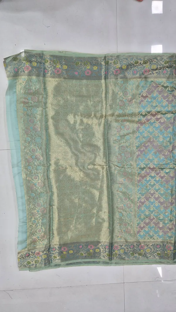 Sage_Green_Cotton_Weave_Saree_For_Women