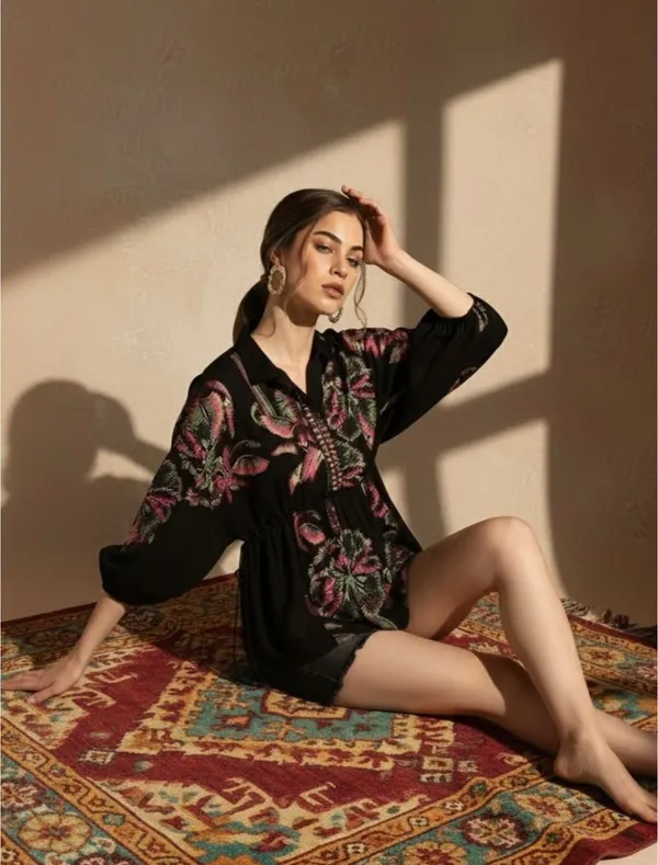 Black_black_embroidery_woman_top