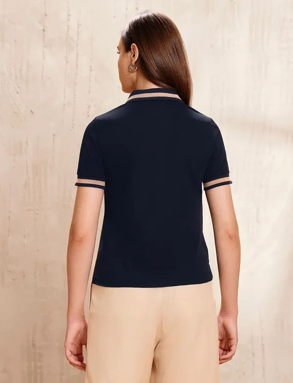 Black_polo_women’s_T_shirt