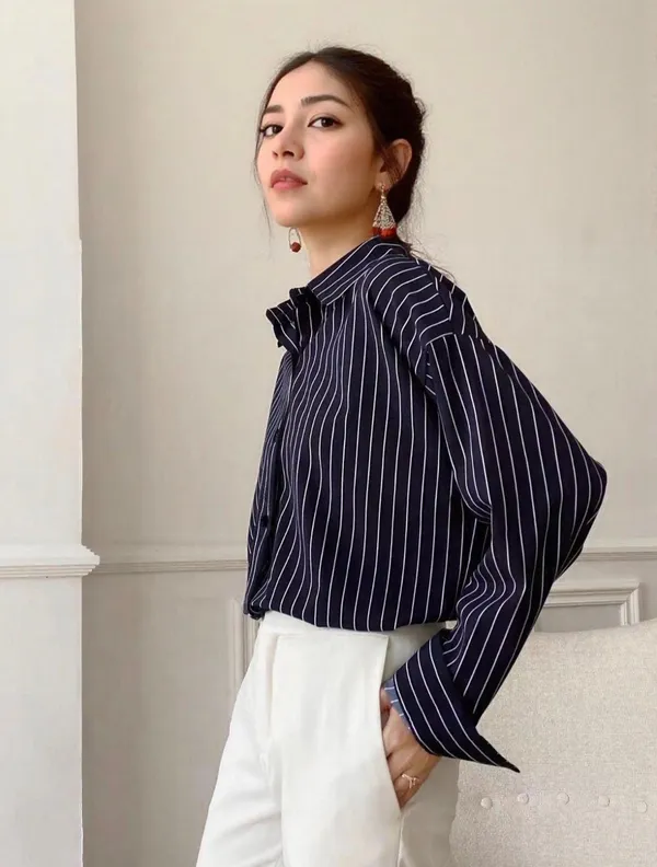 Blue_lining_women’s_shirt