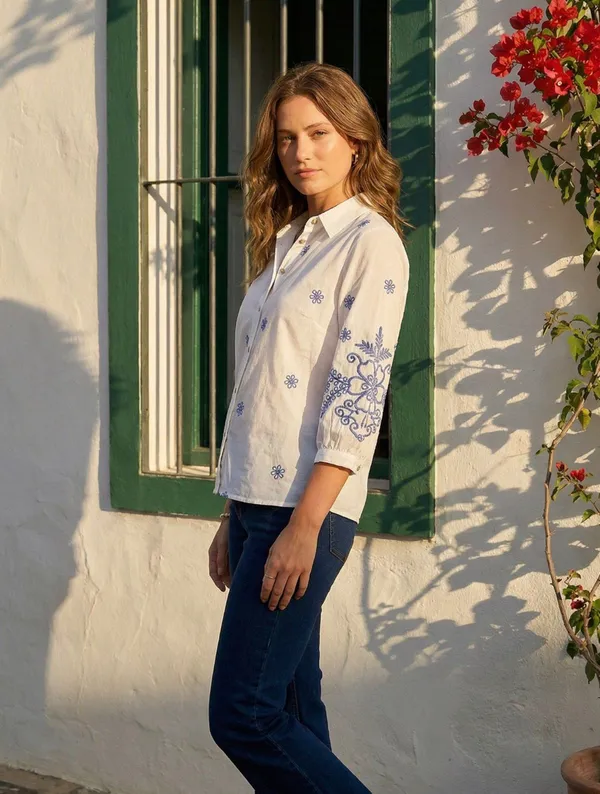 White_embroidery_women’s_shirt