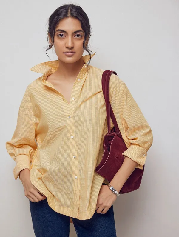 Yellow_lining_women’s_shirt