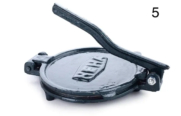 Cast_Iron_Manual_Roti_Press_Chapati_Puri_Khakhra_Papad_7.5_Inch