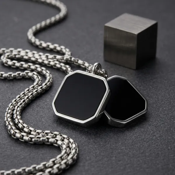 Black_Stainless_Steel_Necklace_For_Men