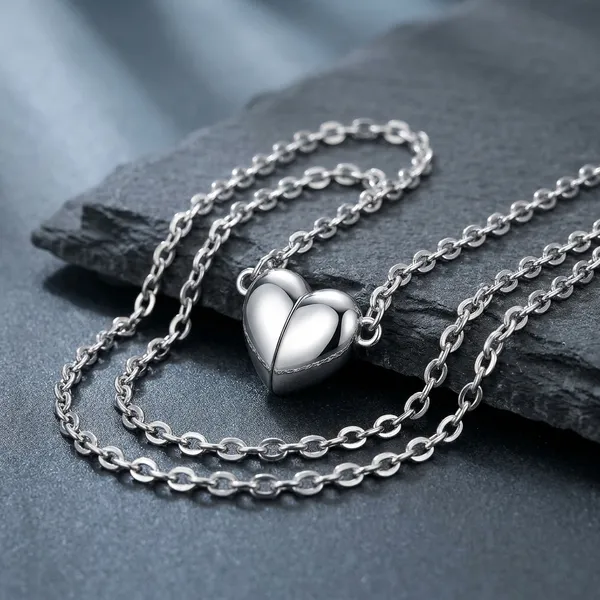 Heart_Design_Silver_Metal_Necklace_Set_For_Couples