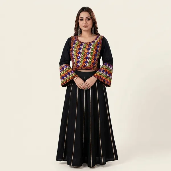 Black_Rayon_Kachchi_Work_Crop_Top_For_Women