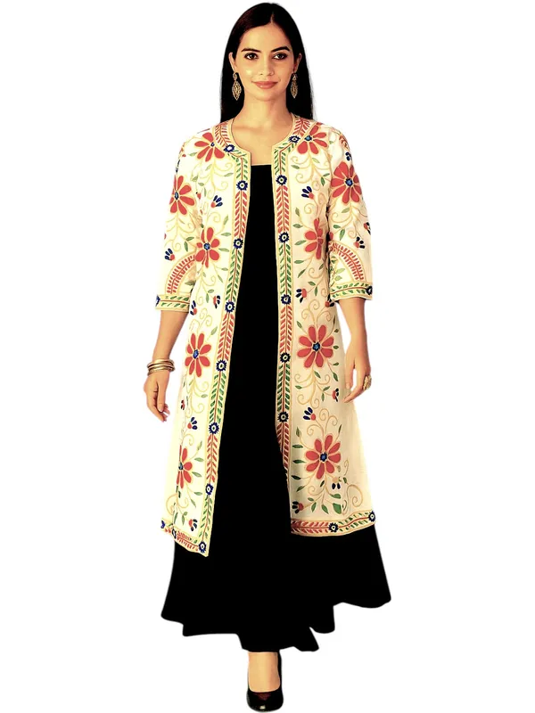 Long_Embroidery_White_Jacket_And_Shrug