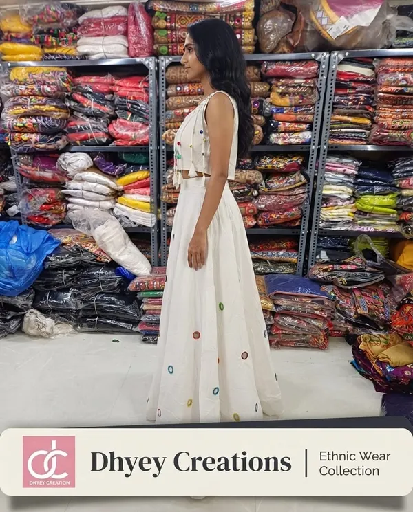 White_Chanya_Choli_(CC)