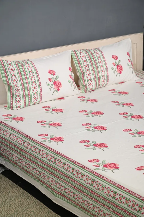 Multicolor_Handloom_Textured_Cotton_Double_Bedsheet_With_Pillow_Covers_For_Bedroom__TC_400