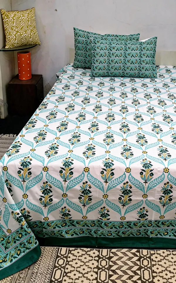 White_And_Turquoise_400_Tc_Premium_Percale_Cotton_Double_Bedsheet_And_2_Pillow_Covers_For_Bedroom