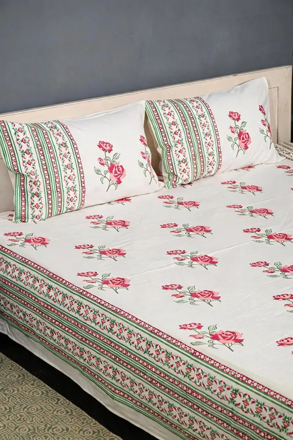 Multicolor_Handloom_Textured_Cotton_Double_Bedsheet_With_Pillow_Covers_For_Bedroom__TC_400