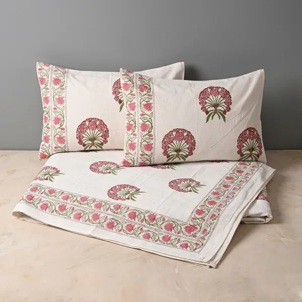 Multicolor_Handloom_Textured_Cotton_Double_Bedsheet_With_Pillow_Covers_For_Bedroom__TC_400