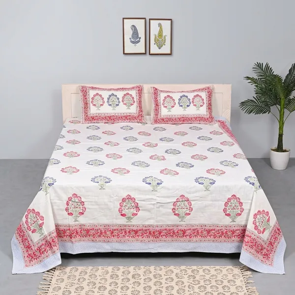 Multicolor_Handloom_Textured_Cotton_Double_Bedsheet_With_Pillow_Covers_For_Bedroom__TC_400