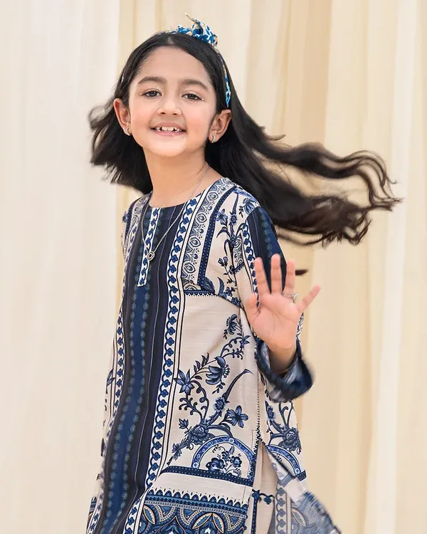 Navy_Blue_Floral_Print_Cotton_Kurta_Set_for_Girls