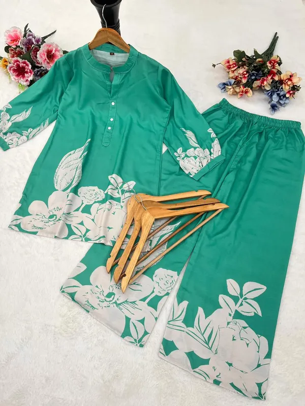 Green_Rayon_Floral_Print_Kurta_Palazzo_Set_For_Women
