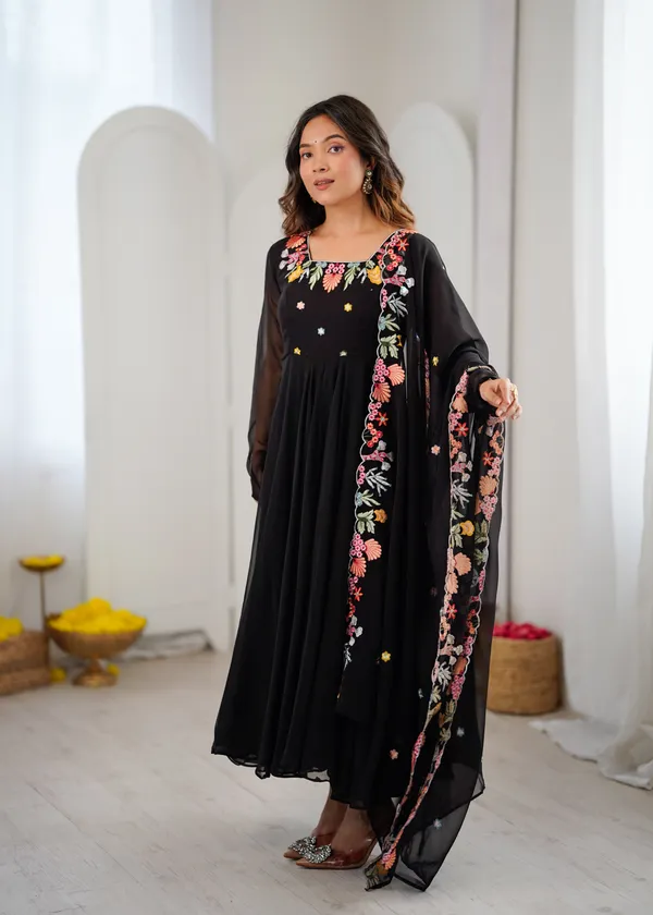 Black_Floral_Embroidered_Anarkali_Suit_with_Dupatta