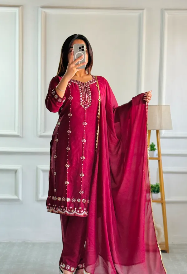 Elegant_Maroon_Embroidered_Ethnic_Suit