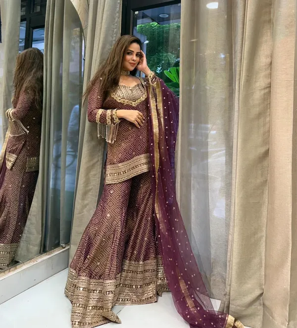 Maroon_Chinon_Silk_Embroidered_Ethnic_Suit_Set_For_Women