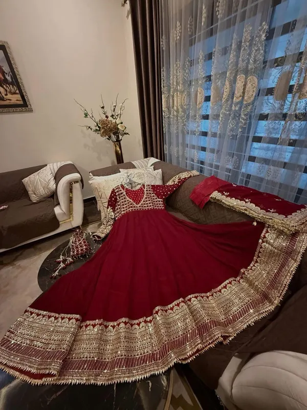 Luxury_Maroon_Bridal_Wear_Anarkali_Suit_for_Women