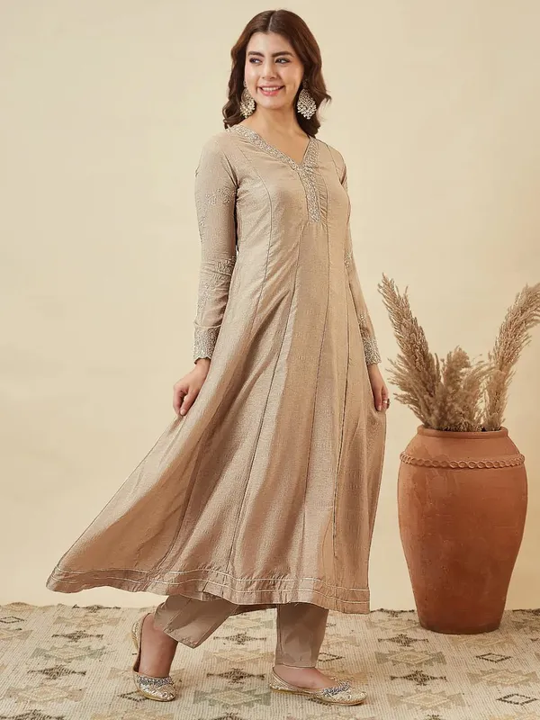 Beige_Vichitra_Silk_Embroidered_Kurta_Set_For_Women