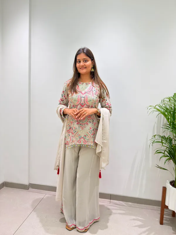 Pastel_Embroidered_Salwar_Suit_Set_for_Women