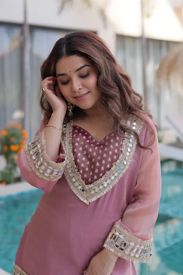 Royal_Dusty_Rose_Punjabi_Suit_for_Women