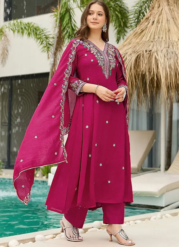 Royal_Magenta_Embroidered_Kurta_Pant_Set_With_Dupatta