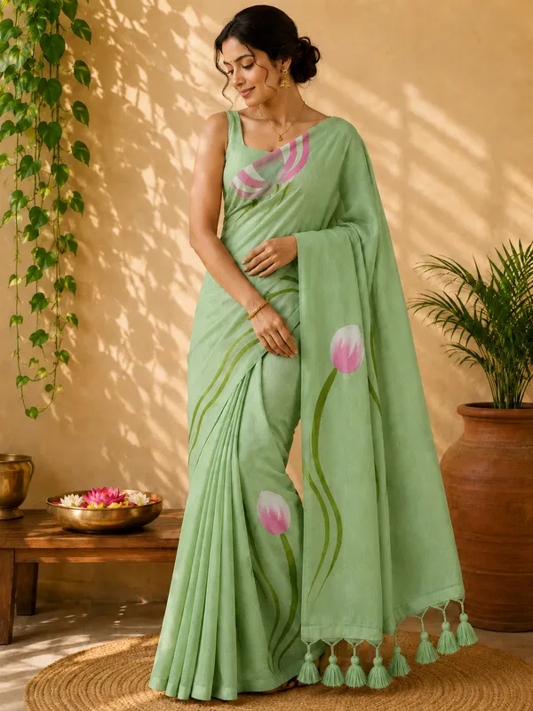 Light_Green_Mul_Cotton_Lotus_Print_Tassel_Saree_For_Women