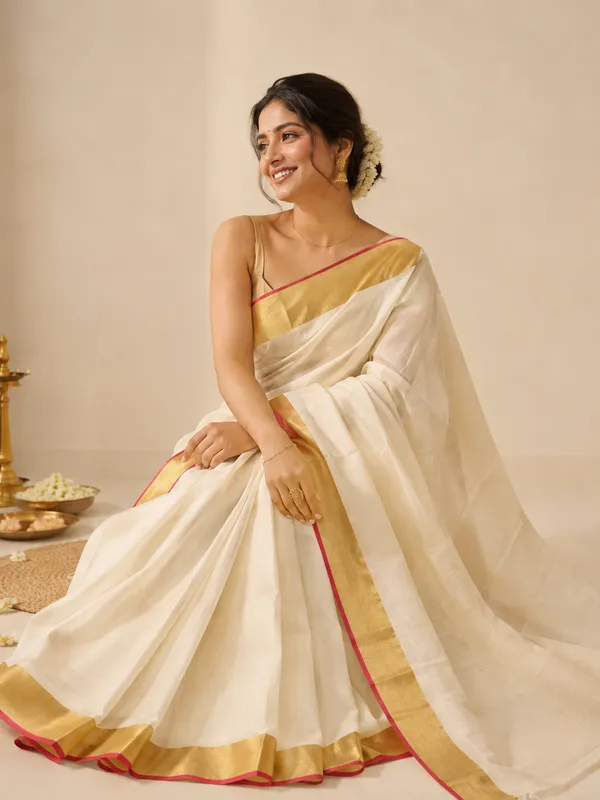 Off_White_Red_Mul_Cotton_Zari_Border_Saree_For_Women