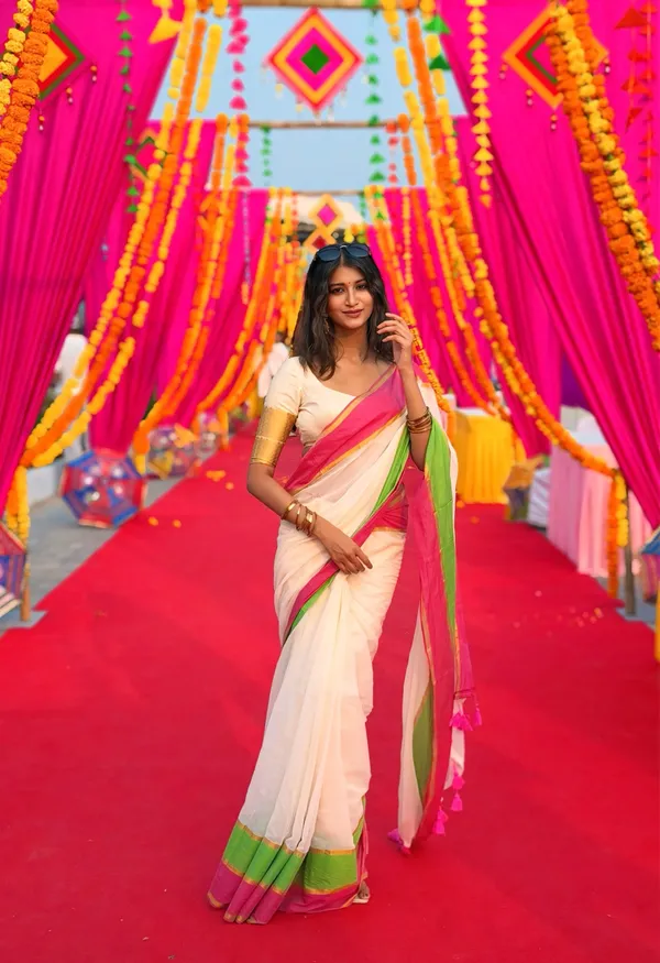 Off_White_Green_Pink_Mul_Cotton_Zari_Border_Pooja_Cloth
